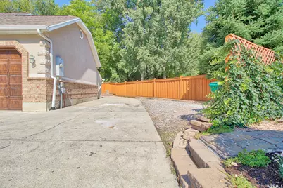 544 S Carterville E, Orem, UT 84097 - Photo 8