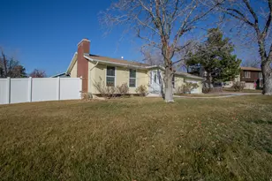 1579 E 8730 S, Sandy, UT 84093 - Photo 4