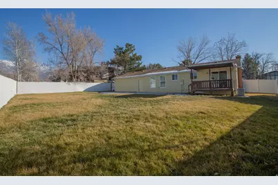 1579 E 8730 S, Sandy, UT 84093 - Photo 32