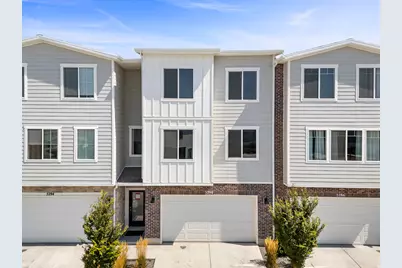 5290 N Folkstone Dr N, Eagle Mountain, UT 84005 - Photo 2