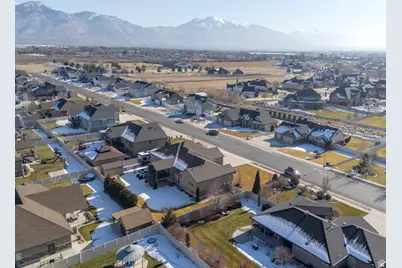 2624 W 2225 N, Farr West, UT 84404 - Photo 42