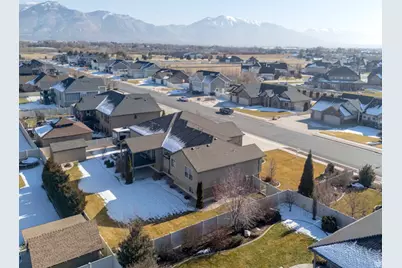 2624 W 2225 N, Farr West, UT 84404 - Photo 40