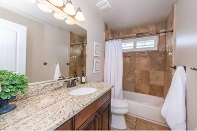 2624 W 2225 N, Farr West, UT 84404 - Photo 18