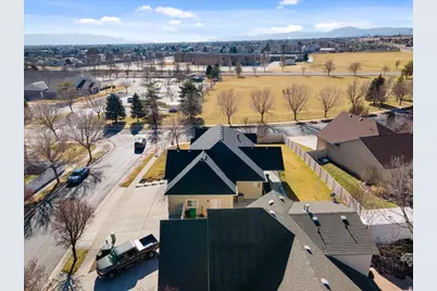 8092 S Box Canyon Rd W, West Jordan, UT 84081 - Photo 26