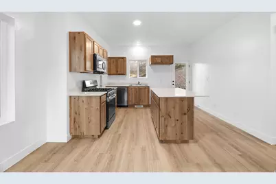 1941 W Fox Wood Rd #SR388, Santaquin, UT 84655 - Photo 4
