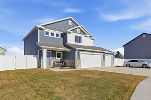 236 W 1250 S, Tremonton, UT 84337 - Photo 2