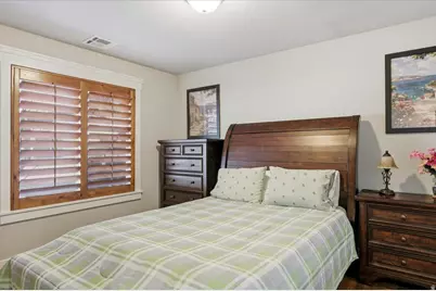 1555 N 280 W #102, Logan, UT 84341 - Photo 10