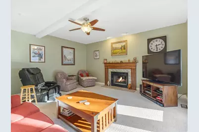 1676 E Mueller Park Rd, Bountiful, UT 84010 - Photo 16