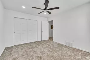 652 W 800 N, Clinton, UT 84015 - Photo 14