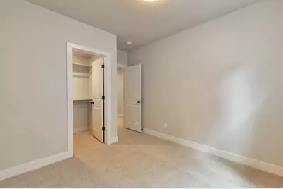 551 W Summerhill Ln, Centerville, UT 84014 - Photo 46