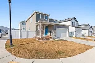 7077 N Spg Hl Ln, Eagle Mountain, UT 84005 - Photo 2