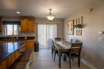 609 E 600 N, Vernal, UT 84078 - Photo 8