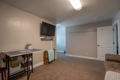 609 E 600 N, Vernal, UT 84078 - Photo 20