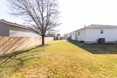 7367 S 2480 W, West Jordan, UT 84084 - Photo 38