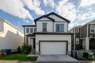 422 E 360 N, Vineyard, UT 84059 - Photo 1