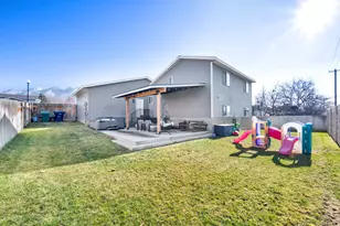 11062 S Sandy Dunes Dr E, Sandy, UT 84094 - Photo 22