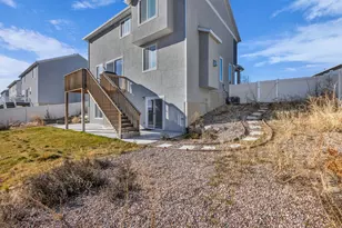 7427 S Wood Farms Dr W, West Jordan, UT 84084 - Photo 28