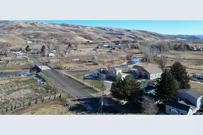 130 E Center St, Henefer, UT 84033 - Photo 26