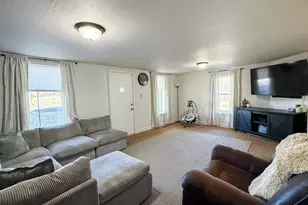 130 E Center St, Henefer, UT 84033 - Photo 4