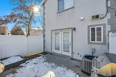 49 Kensington Pl, North Logan, UT 84341 - Photo 14