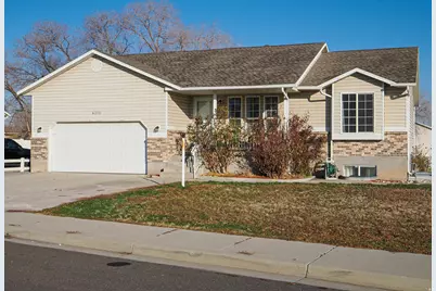6370 W Settlers Point Dr S, West Valley, UT 84128 - Photo 2