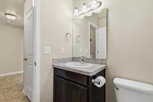 279 E 2150 N, North Ogden, UT 84414 - Photo 38