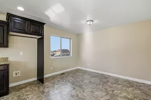 279 E 2150 N, North Ogden, UT 84414 - Photo 28