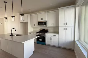 1486 W Kierra Ct (565 N), Farmington, UT 84025 - Photo 4