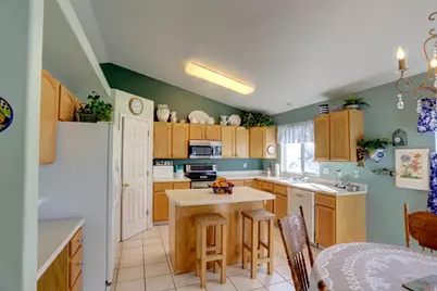 2128 Bridger Dr, Springville, UT 84663 - Photo 6