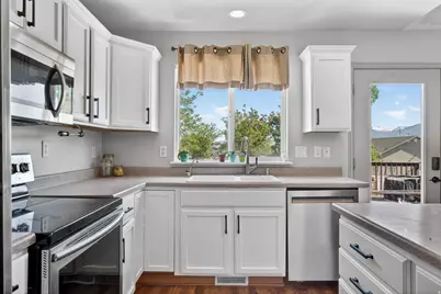 172 W Aruba Dr, Saratoga Springs, UT 84045 - Photo 6