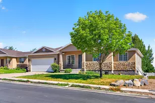 172 W Aruba Dr, Saratoga Springs, UT 84045 - Photo 4