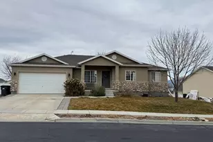172 W Aruba Dr, Saratoga Springs, UT 84045 - Photo 1