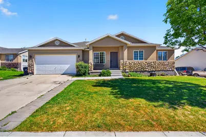 172 W Aruba Dr, Saratoga Springs, UT 84045 - Photo 1