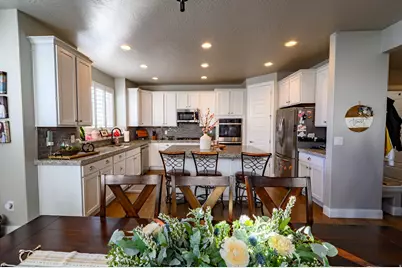 1109 W Citadel Ln, Murray, UT 84123 - Photo 14