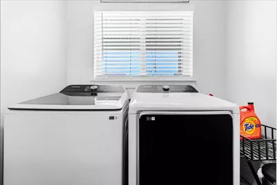 144 W 900 N, Nephi, UT 84648 - Photo 18