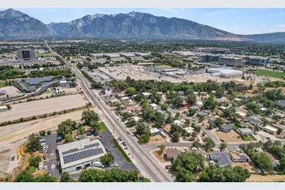 9420 S Streatham Rd, Sandy, UT 84070 - Photo 30