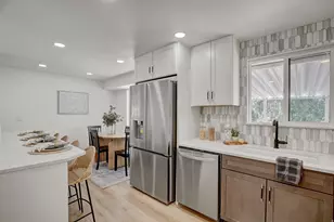 9420 S Streatham Rd, Sandy, UT 84070 - Photo 4