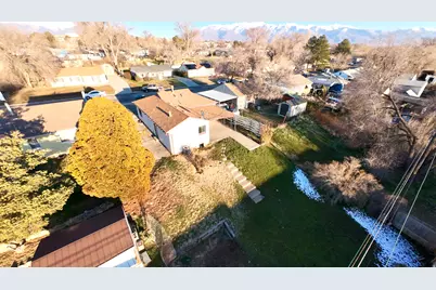 35 Airlane Dr, Clearfield, UT 84015 - Photo 42