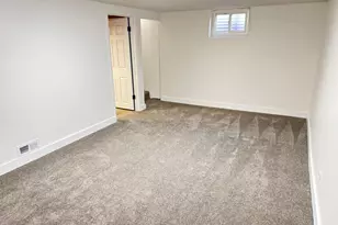 35 Airlane Dr, Clearfield, UT 84015 - Photo 26