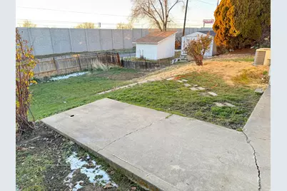 35 Airlane Dr, Clearfield, UT 84015 - Photo 36