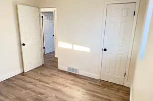 35 Airlane Dr, Clearfield, UT 84015 - Photo 14