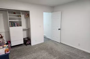 3279 S Plum Tree Ln W, Bountiful, UT 84010 - Photo 10