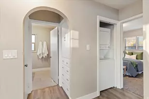 186 N 300 E, Clearfield, UT 84015 - Photo 12