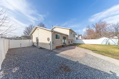 593 S 900 E, Layton, UT 84041 - Photo 24
