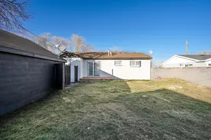 4575 W 5255 S, Kearns, UT 84118 - Photo 18