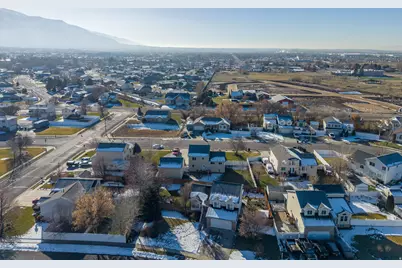 116 E 1150 N, Harrisville, UT 84404 - Photo 36