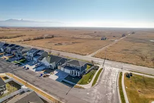 1407 W Silver Hollow Rd, Syracuse, UT 84075 - Photo 28