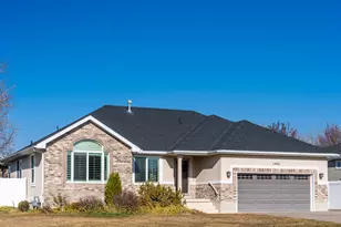 1466 W 2425 S, Syracuse, UT 84075 - Photo 2