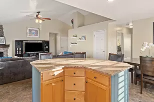 1466 W 2425 S, Syracuse, UT 84075 - Photo 22