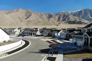 2080 E Colette St, Lake Point, UT 84074 - Photo 36